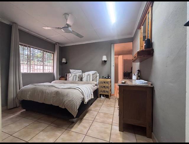 3 BEDROOM TOWNHOUSE FOR SALE IN UMTENTWENI